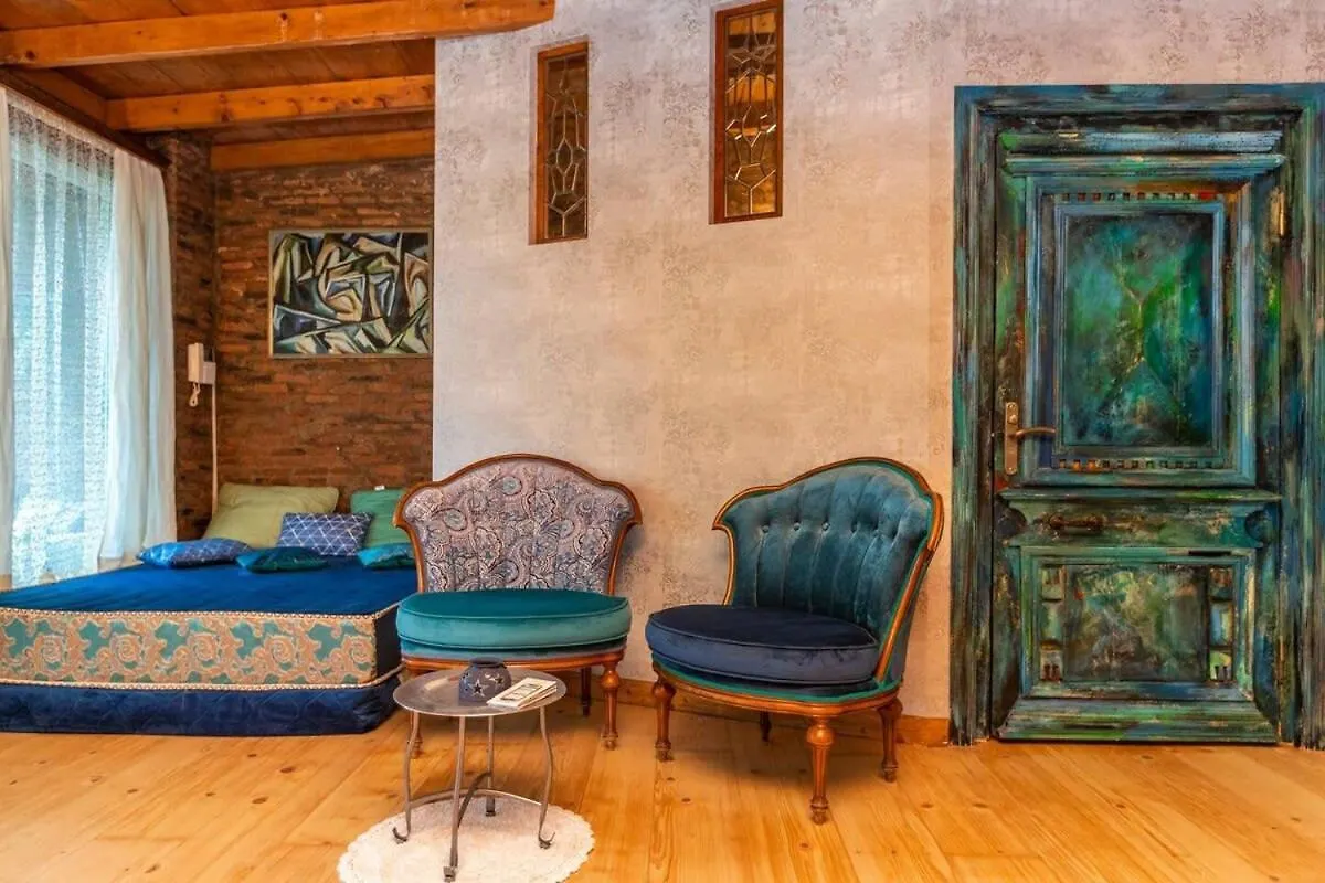 3Br Triplex W Terraces-Heart Of Tbilisi -By-Wehost Villa Feriehus